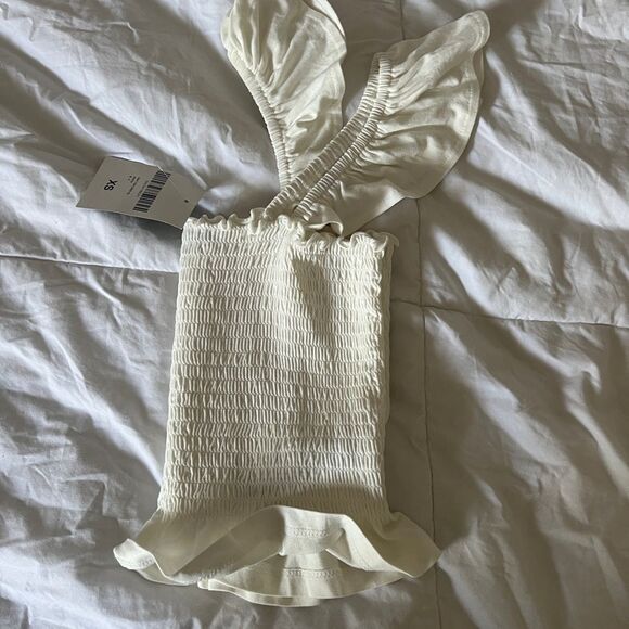 NWT Forever 21 Cream Ruffle Smocked Top Size XS - Picture 6 of 6